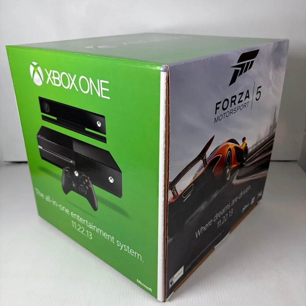 Xbox One Forza Motorsport 5 Xbox One Release Day Store Display 12